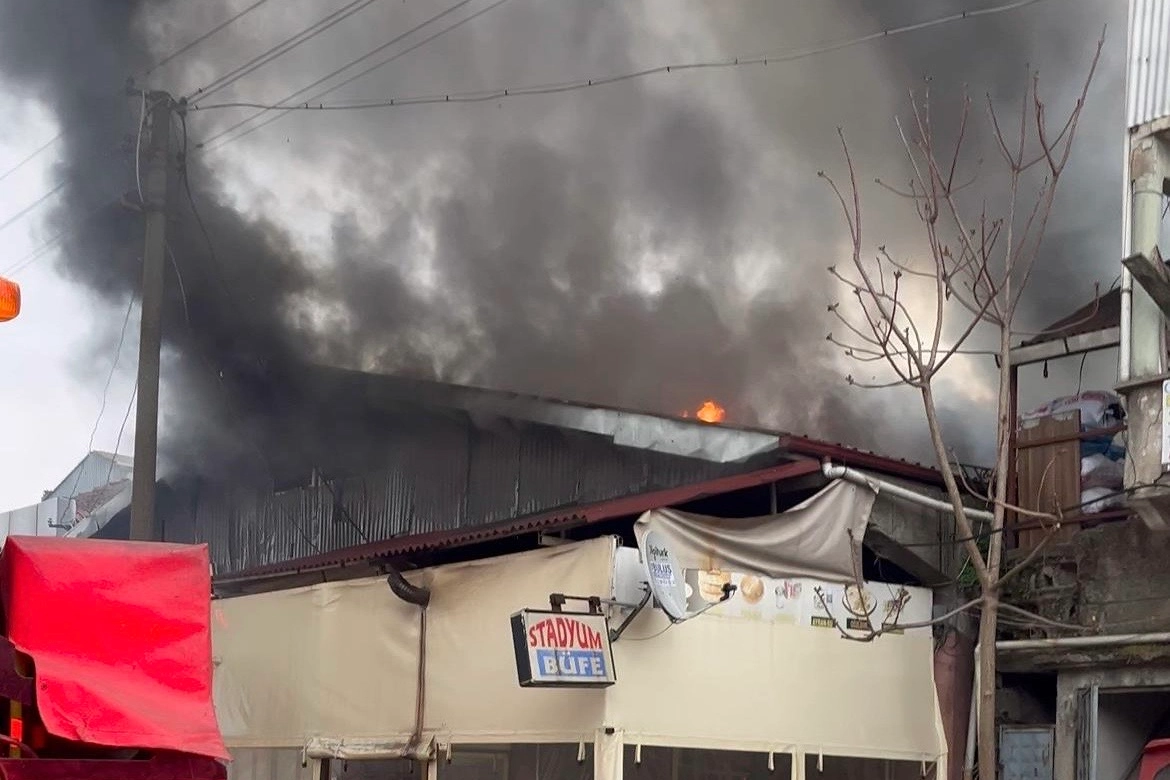 Düzce’de iş yerinde yangın paniği! haberi