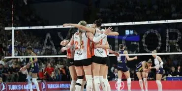 Eczacıbaşı Dynavit, AXA Sigorta Kupa Voley’de 2. oldu haberi