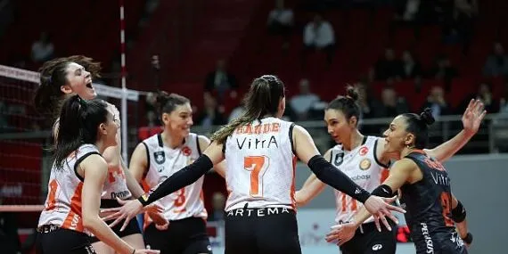 Eczacıbaşı Dynavit avantajı kaptı haberi