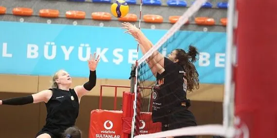 Eczacıbaşı Dynavit'in Vodafone Sultanlar Ligi play-off rakibi VakıfBank haberi