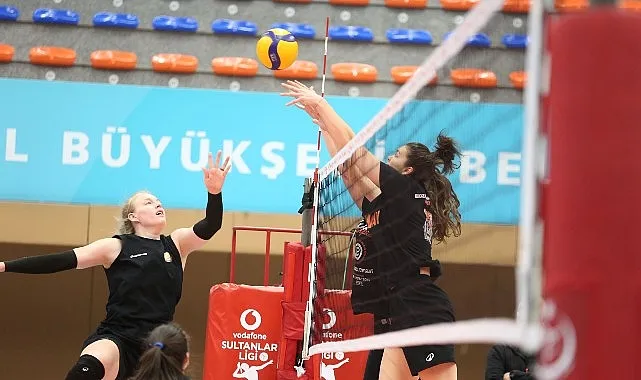 Eczacıbaşı Dynavit'in Vodafone Sultanlar Ligi play-off rakibi VakıfBank haberi