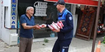 Efes Selçuk sokakları bayraklarla donatıldı: 23 Nisan sevincinden 19 Mayıs coşkusuna haberi