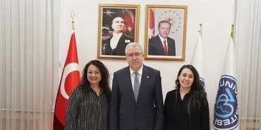 Egeli akademisyenlerin akciğer kanserinin tedavisine yönelik projesi Avrupa patent tescili aldı haberi