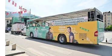 Festival Coşkusu Sokaklara Taştı haberi