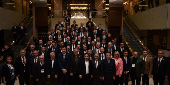 Gemlik Belediyesi’nin 'Patili Canlar'ı ödül getirdi haberi