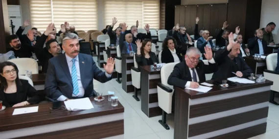 Giresun Belediyesi'nde yeni komisyonlar belirlendi! haberi