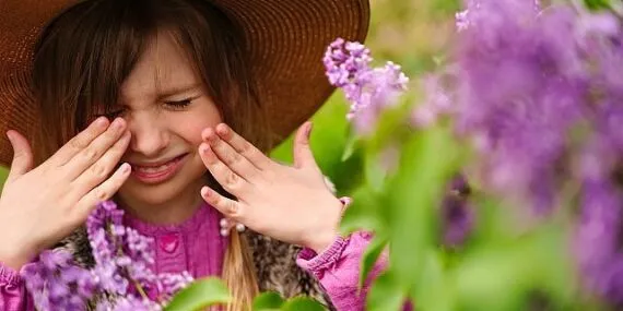 Gözlerde Bahar Alarmı: Göz Alerjisi Mevsimi Başladı! haberi