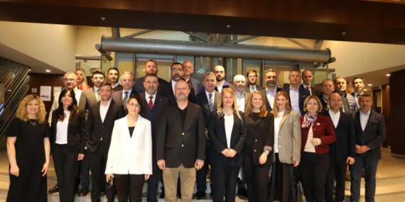 Hazır giyim ihracatında evdeki hesap çarşıya uymadı! haberi