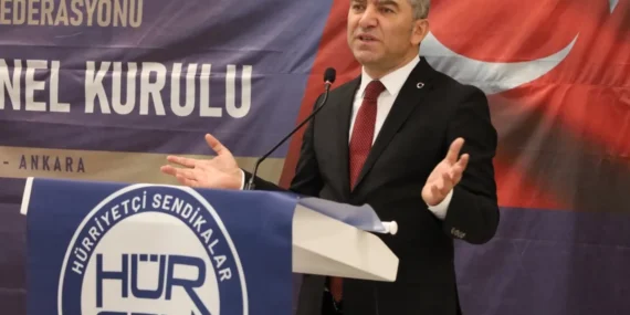 Hürriyetçi Eğitim Sen proje okulları atamalarını eleştirdi haberi