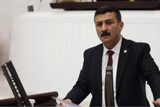 İYİ Partili Türkoğlu don afetini TBMM'ye taşıdı haberi