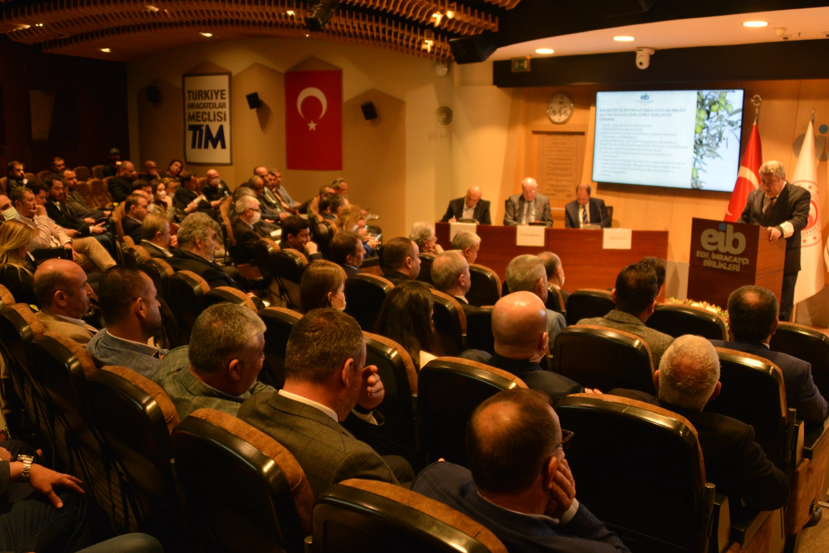 İhracatçı birliklerinde genel kurul maratonu başlıyor haberi