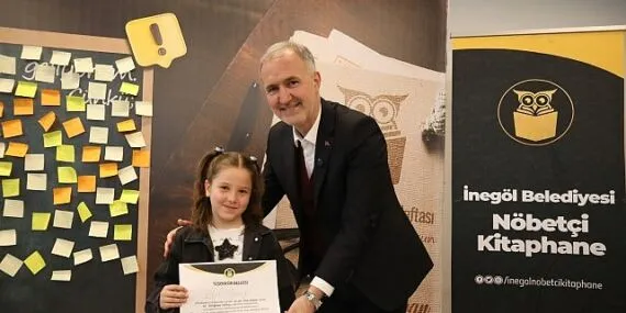 İnegöl Belediyesi Nöbetçi Kitaphanelerinin En’leri Ödüllerini Aldı haberi