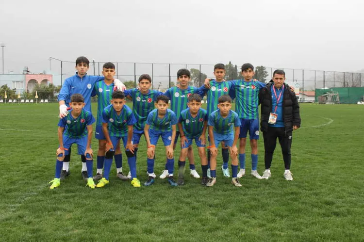 International Junior Cup fırtına gibi başladı haberi