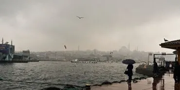 İstanbul’da pazar gününden itibaren sıcaklık 8 derece birden düşecek haberi