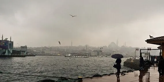 İstanbul’da pazar gününden itibaren sıcaklık 8 derece birden düşecek haberi