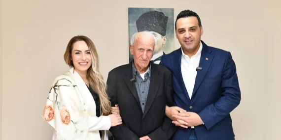 İzmir Çiğli Belediyesi'nden Sabri Amca'ya yeni yuva haberi