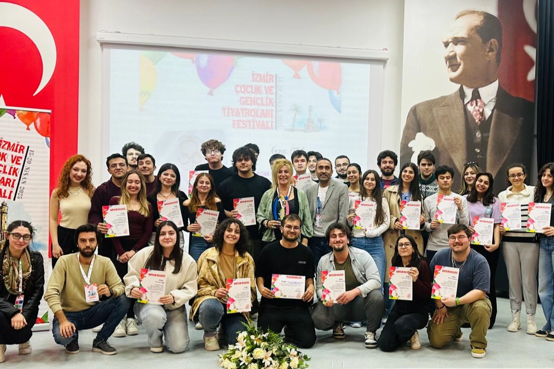 İzmir Çocuk ve Gençlik Tiyatroları Festivali! 19 Nisan’da Efes Selçuk’ta! haberi