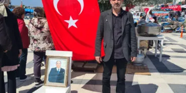 İzmir Foça'da Başbuğ Türkeş'e lokma hayrı haberi