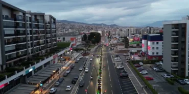 İzmir'de Eski Havaalanı Caddesi'ne modern dokunuş! haberi