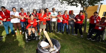 İzmir'de "İyiliğe Yolculuk" kampı!