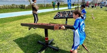 İzmirli minikler Hentbol Şenliği’nde buluştu haberi