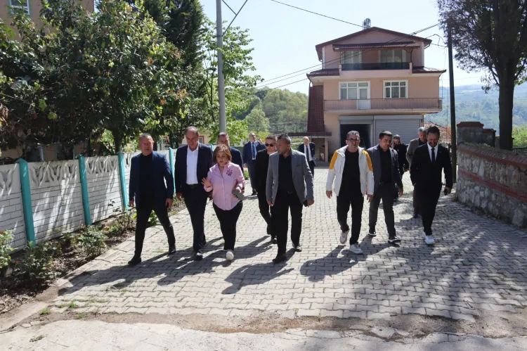 İzmit Belediyesi, Karaabdülbaki'deki talepleri dinledi haberi