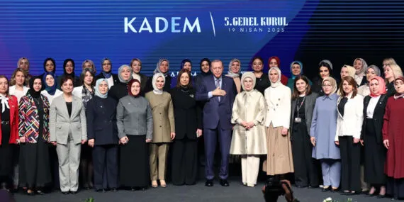 KADEM Kahramanmaraş İl Başkanı Taşkıran, şehri temsil etti haberi