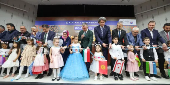 KO-MEK Kartepe sergisinde Filistin vurgusu haberi