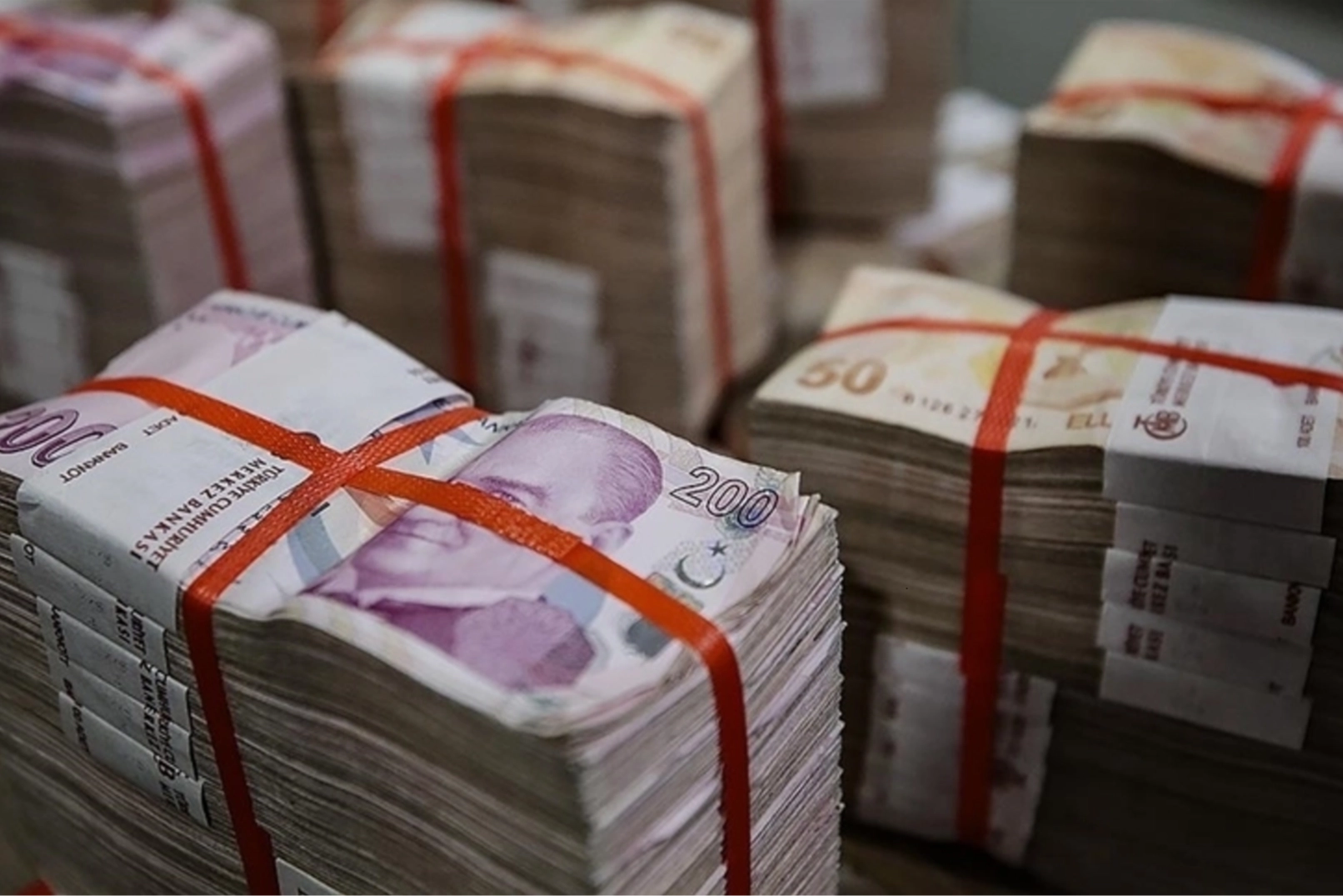 Kalkınma ve yatırım bankalarına yeni fon yönetmeliği haberi