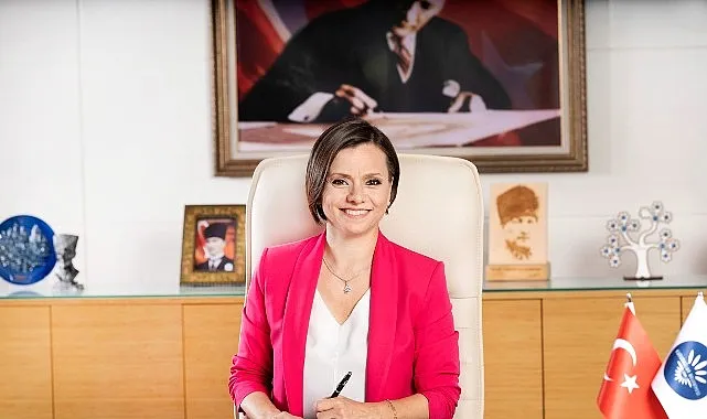 Karabağlar Belediyesi, Muzaffer İzgü'nün Mirasını Çocuk Oyunu Yazma Yarışması ile Yaşatıyor haberi