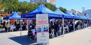Karabağlar İstihdam Günleri yoğun ilgi gördü haberi