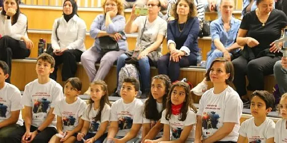 Karabağlar’da Atatürk’ün Çocukları Uzayla Buluştu haberi