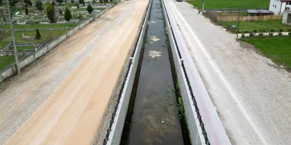 Karacasu’nun yeni cadde ve yaşam alanı hızla tamamlanıyor haberi