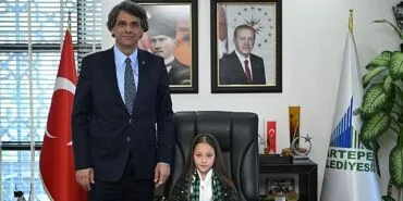 Kartepe’de Başkanlık Koltuğu Minik İkra’ya Emanet haberi