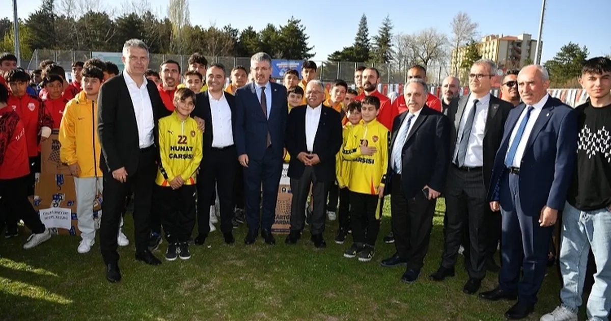 Kayseri Büyükşehir'den amatör spora 3 milyon liralık destek haberi