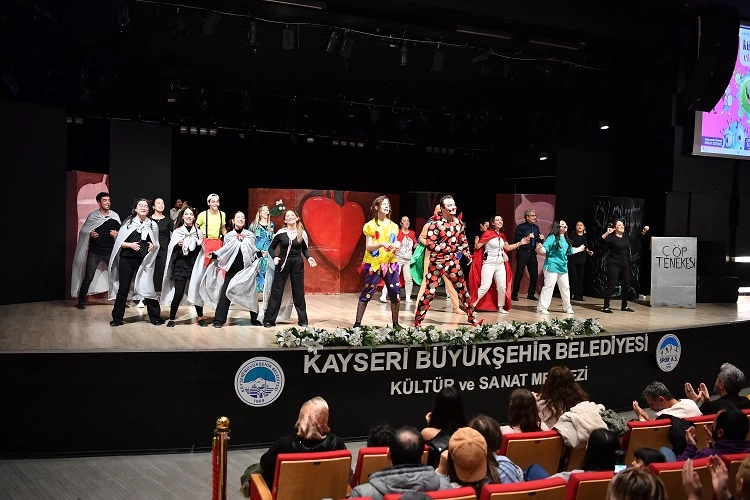 Kayseri Büyükşehir'den müzikal oyunu haberi