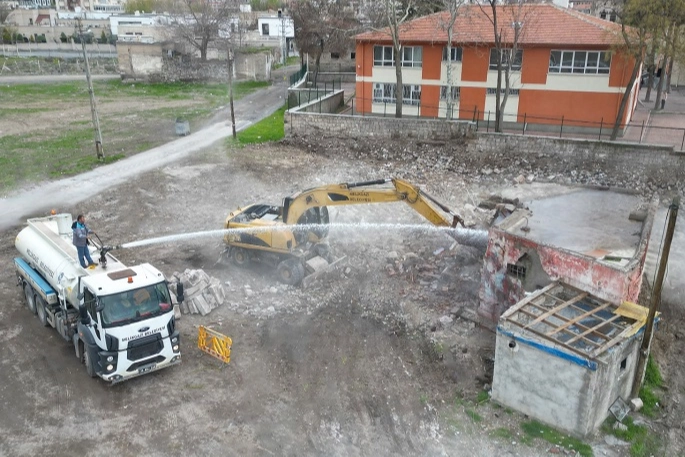 Kayseri Melikgazi'de metruk bina kalmayacak haberi