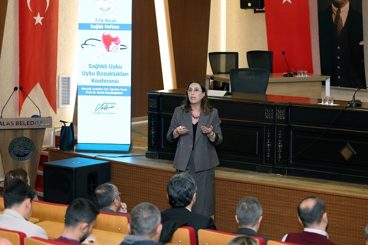 Kayseri Talas'ta uyku sağlığı konferansı haberi
