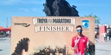 Keşanlı sporcu Troya Yarı Maratonu’nda şampiyon oldu haberi