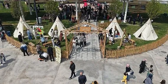 Kılavuz Gençlik, 23 Nisan ruhunu çocuklara aşılıyor haberi