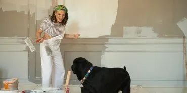 Kimler Geldi Kimler Geçti, heyecanla beklenen ikinci sezonuyla 15 Mayıs'ta Netflix'te. haberi