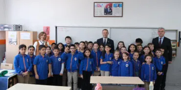 Kırklareli'de Başkan Bulut'tan minik öğrencilere yerel yönetim dersi haberi