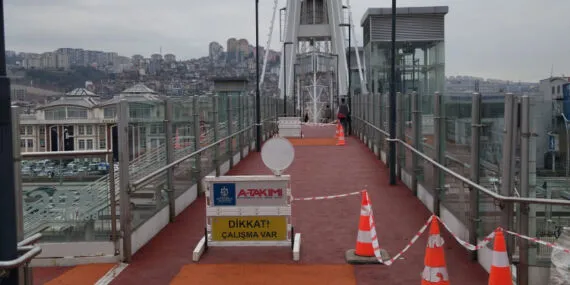 Kocaeli A Takımı üst geçitlere el attı haberi