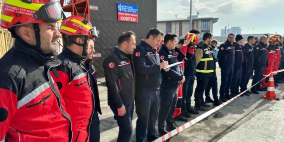 Kocaeli Büyükşehir İtfaiyesi'nden eğitim haberi