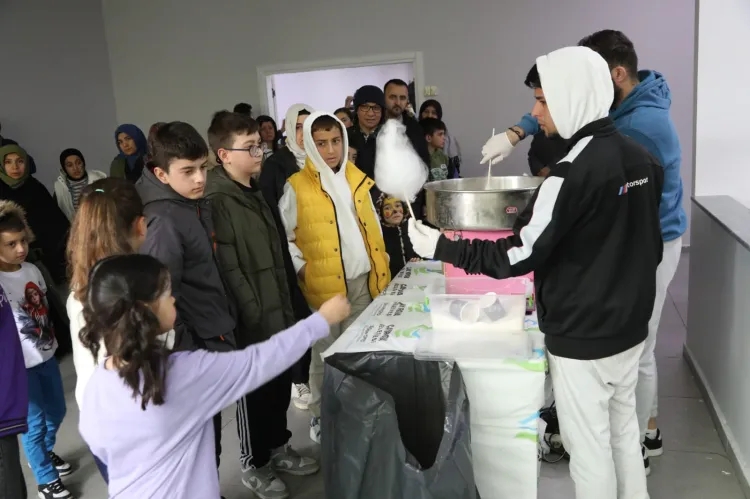 Kocaeli Çayırova’da hafta sonu tiyatro dolu geçti haberi
