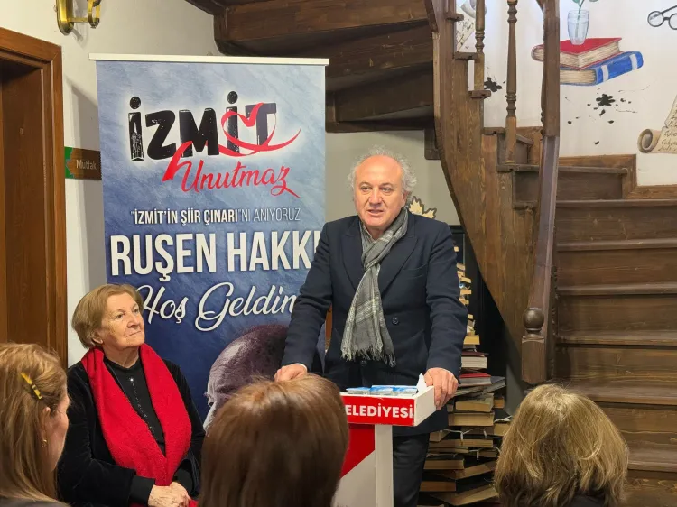 Kocaeli İzmit'te 'Ruşen Hakkı’ anıldı haberi