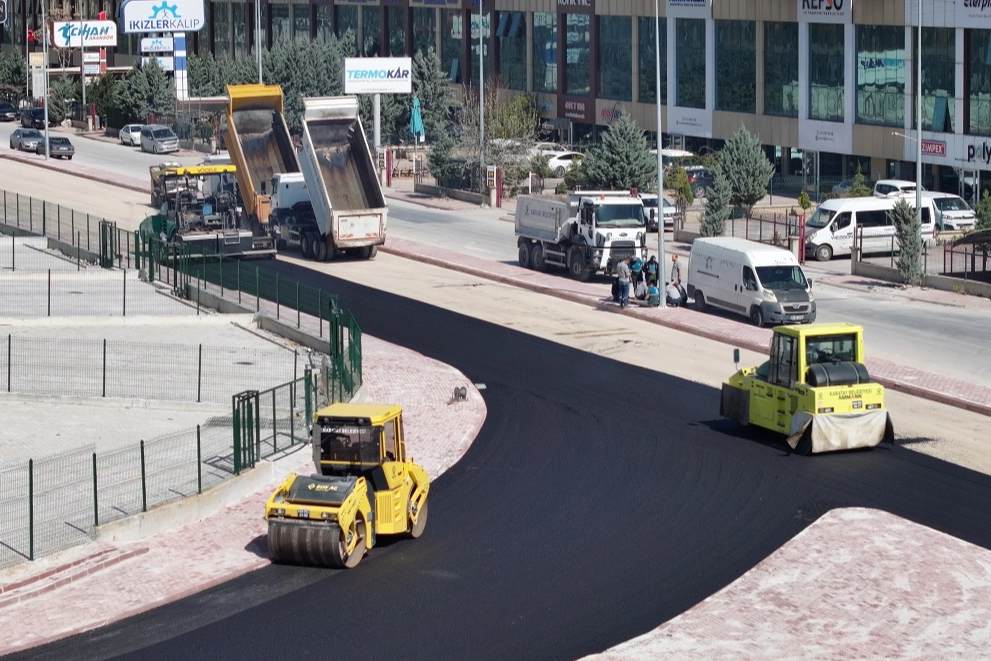 Konya Karatay’da 2025 yılı asfalt mesaisi başladı haberi