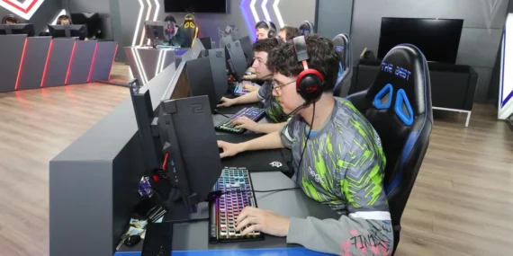 Konya’da e-spor rüzgarı esti