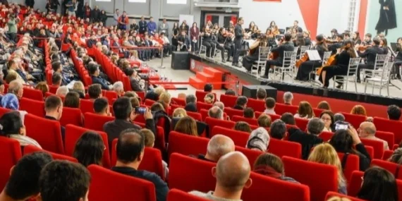 Manisa Büyükşehir Belediyesi Gençlik Senfoni Orkestrası kuruluyor