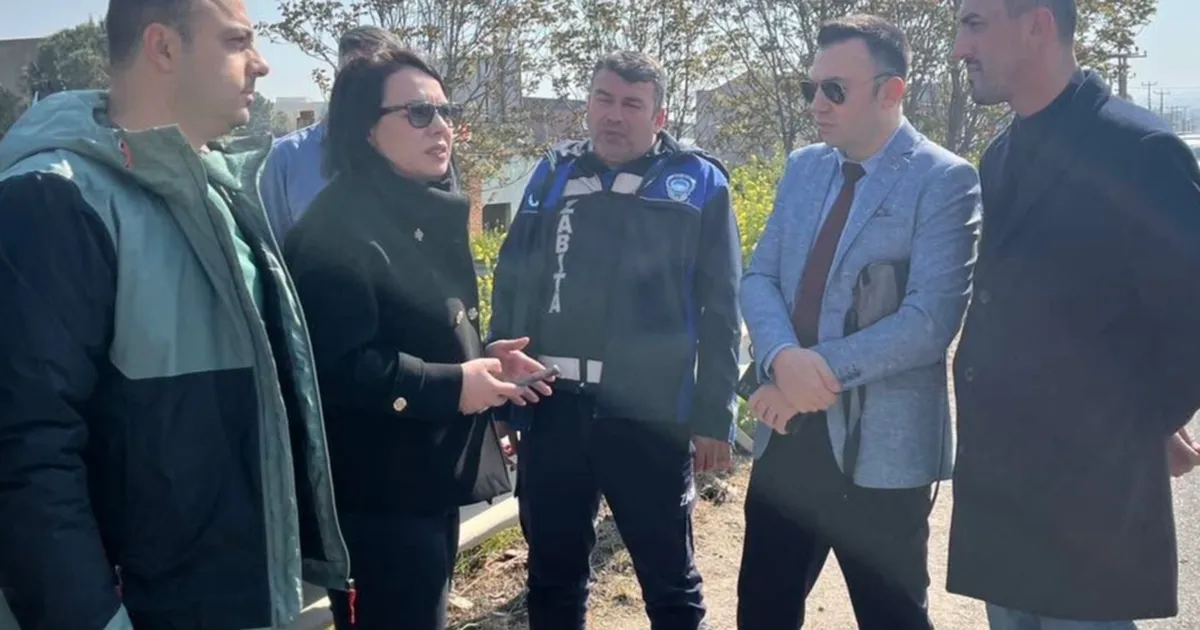 Manisa Turgutlu’da yola dökülen atık için yasal süreç başlatıldı haberi